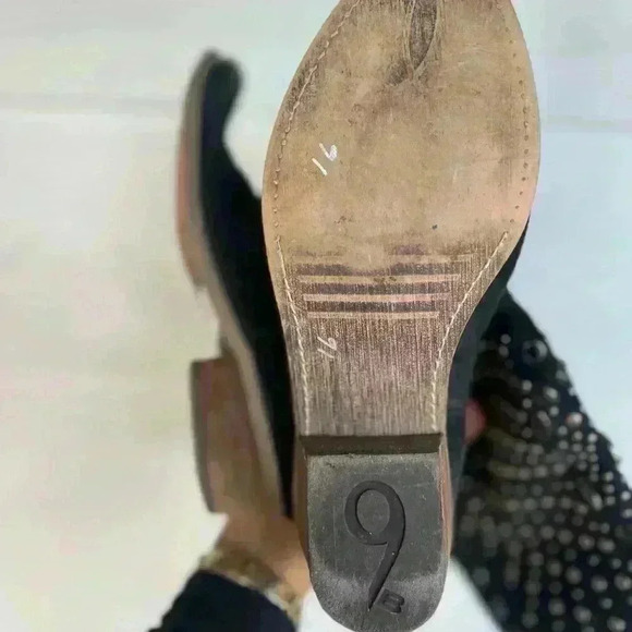 Vintage | suede studded western boho boots - Picture 6 of 6